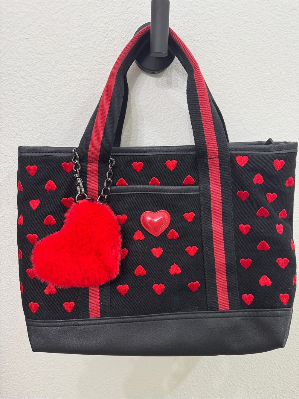 Betsey Johnson black & Red Heart-Accent Tote Bag